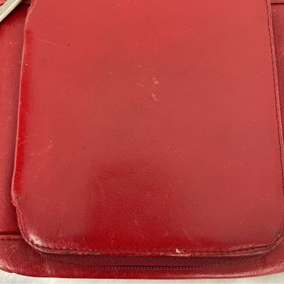 HOBO International Purse Red Leather Crossbody Bag Travel Pockets Roomy - Picture 3 of 10